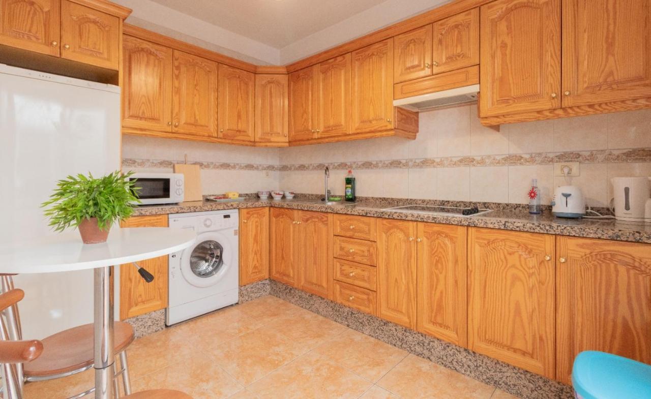 Three Bedroom Apartament Near Santa Cruz 1A Exteriör bild